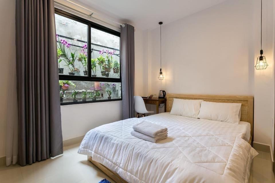 Vika Homestay Хошимин Экстерьер фото