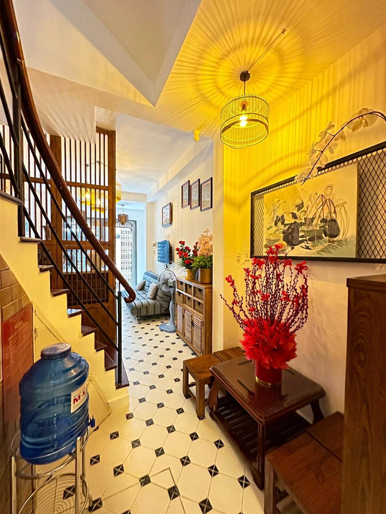 Vika Homestay Хошимин Экстерьер фото