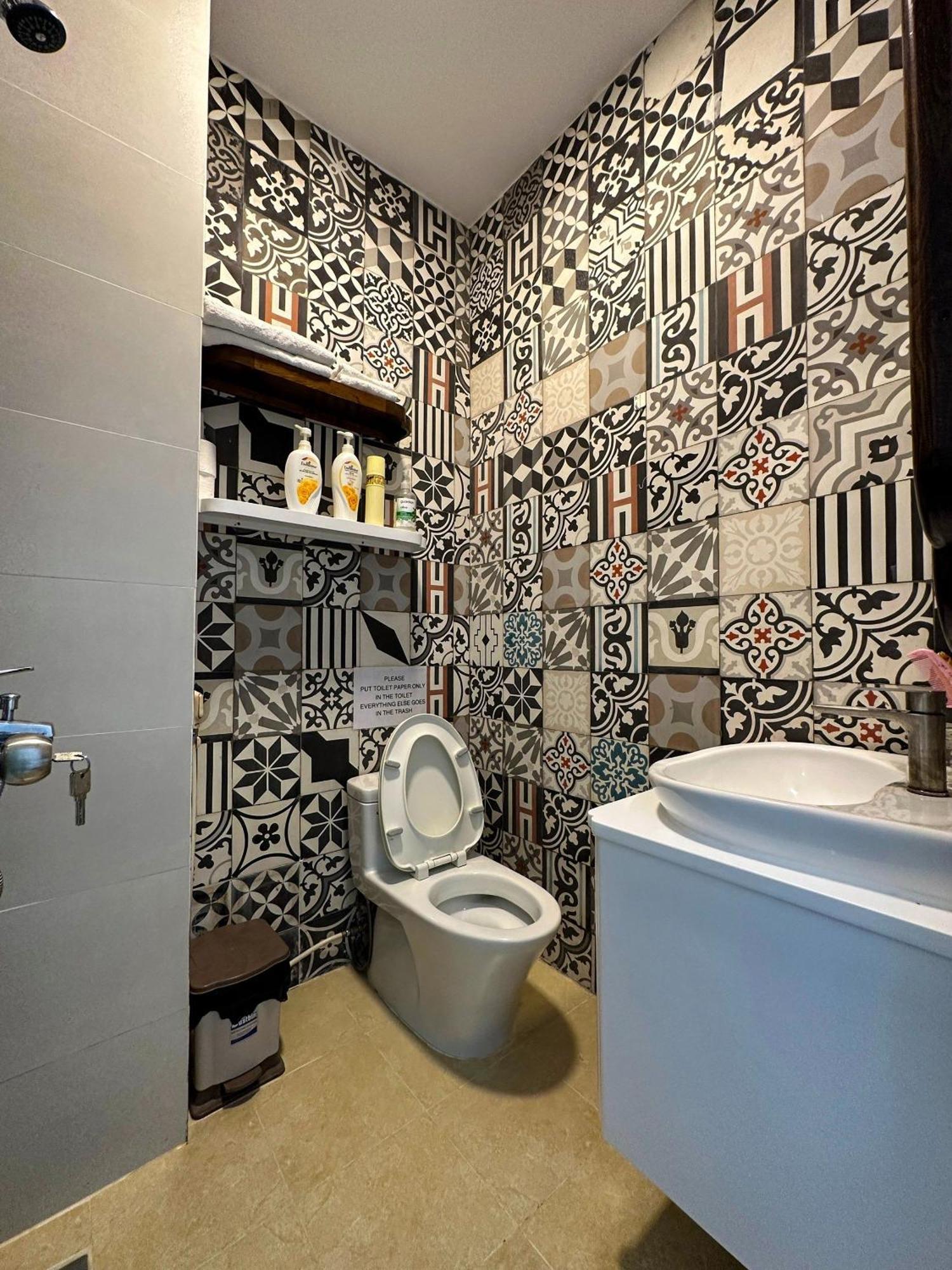 Vika Homestay Хошимин Экстерьер фото