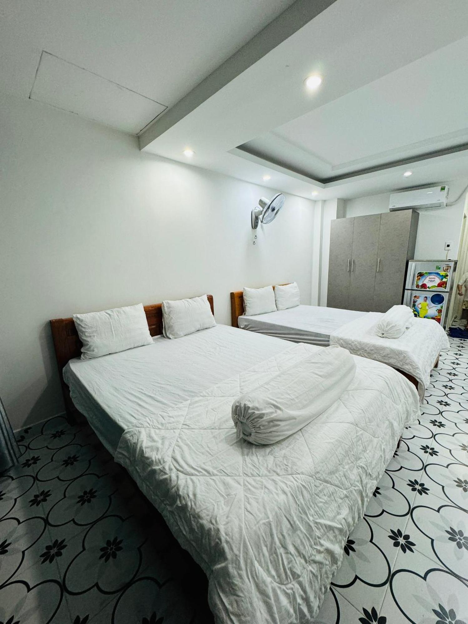 Vika Homestay Хошимин Экстерьер фото